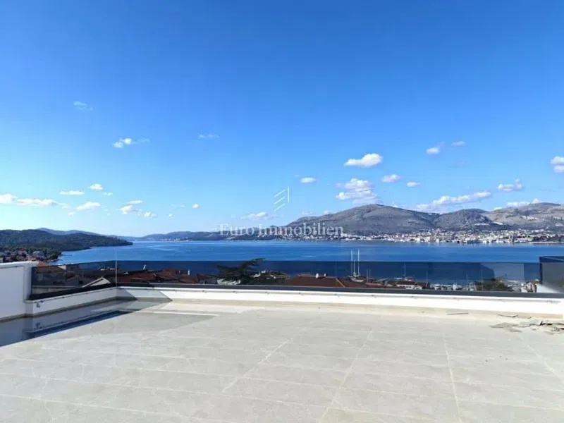Modern apartments in a great location near the beach – 3
