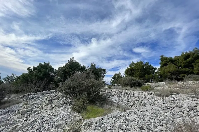 Building plot with sea view – 2