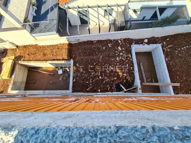 Peroj, duplex kuća s bazenom i pogledom na more – 3
