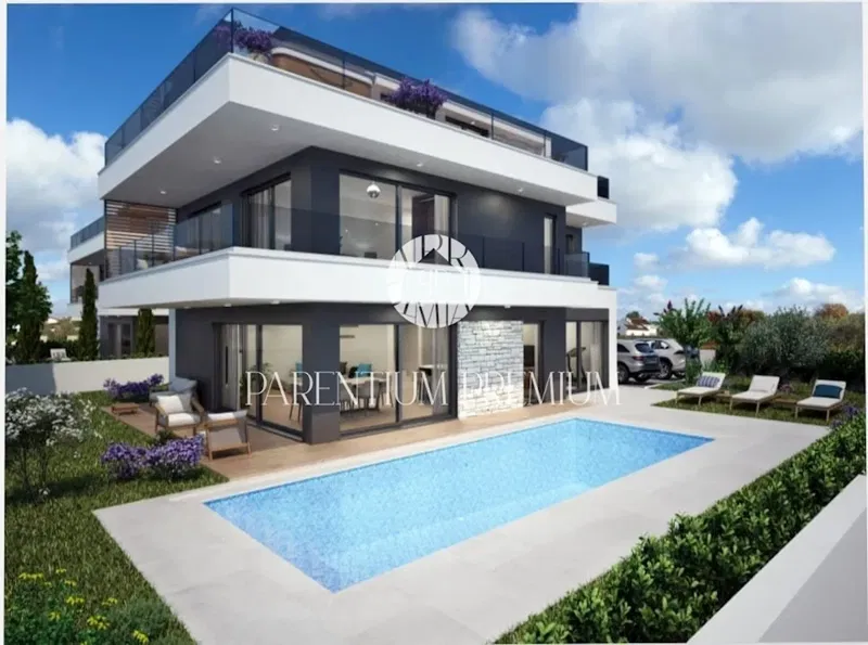 Modern villa with four bedrooms, just 3 km from the center of Poreč – 2