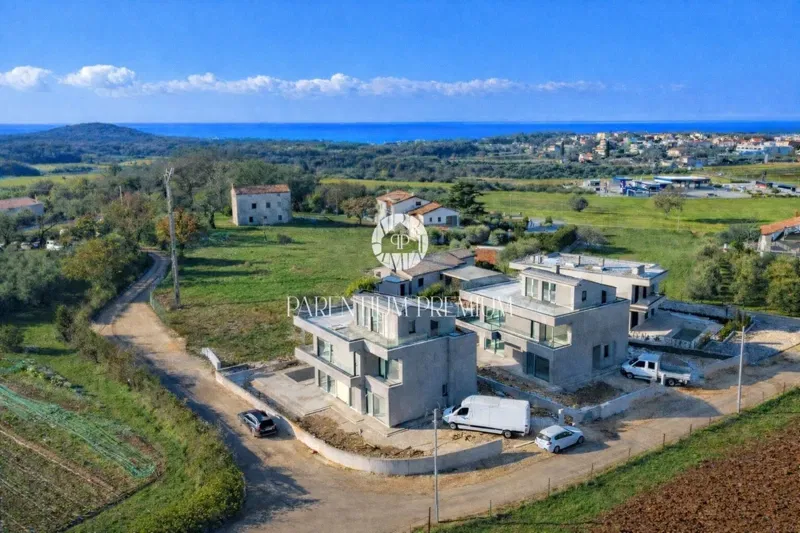 Modern villa with four bedrooms, just 3 km from the center of Poreč – 3