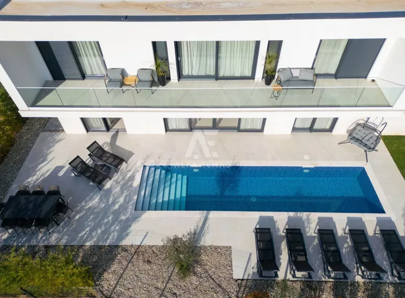 Ház Linardići, 250m2 – 2