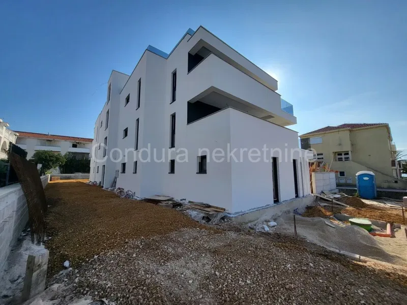 Privlaka - apartment with pool and garden, 60 m from the sea – 2