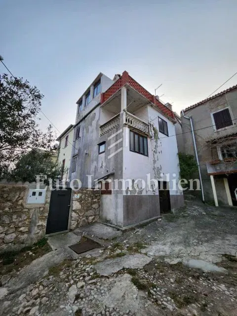 Semi-detached stone house for renovation, Vrbnik - island of Krk – 2
