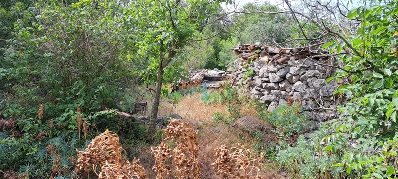 Otok Krk, Dobrinj, Kras, terreno agricolo di 741 m2 in una strada tranquilla, in vendita – 2