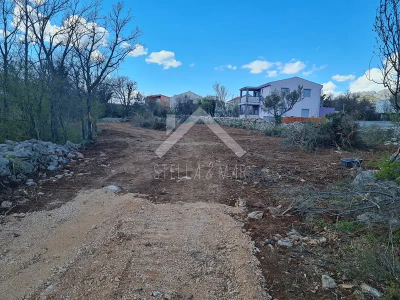 Telek Seline – 3