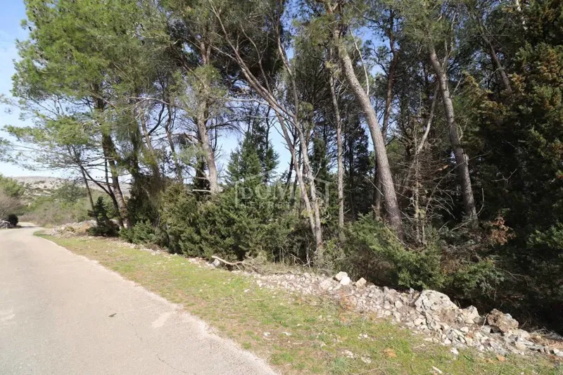 Dubrava- Šibenik, plot of 597m2, located in the permitted construction zone – 3
