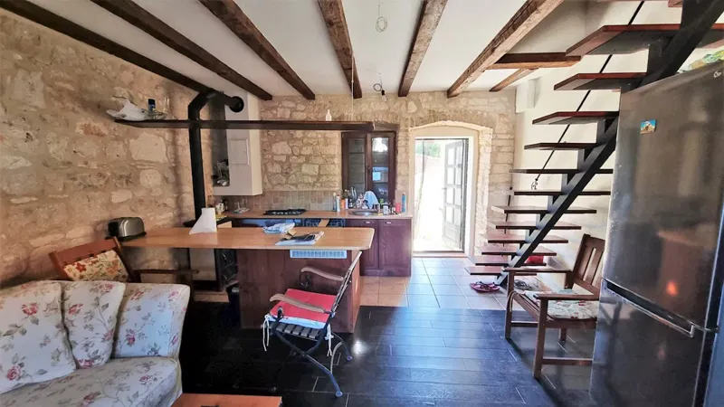 Vis, south side - renovated stone house in a row, terrace, backyard and auxiliary object – 3