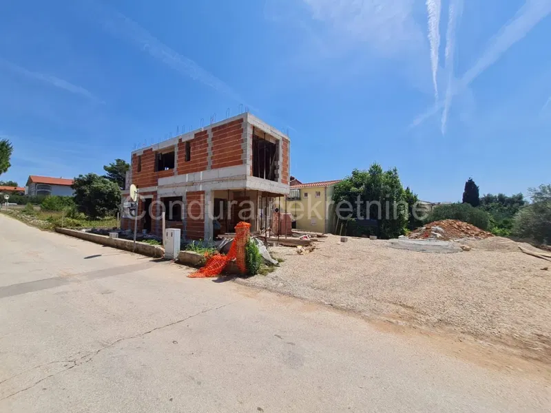 Beautiful villa with pool, 500 m from the sea - Vir – 2