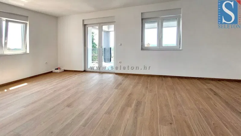 Istria, Poreč, nuovo appartamento nelle vicinanze di Poreč-Parenzo di 82 m2 con vista sul mare – 2