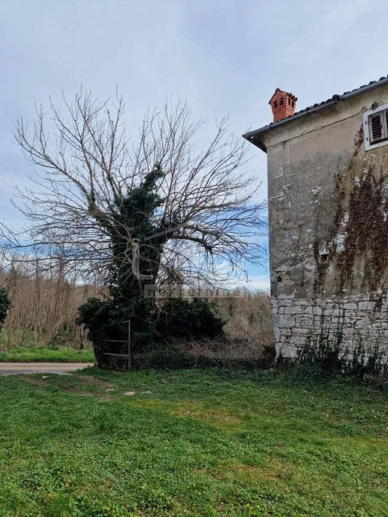 Višnjan, Casa in pietra d'Istria in una splendida posizione – 3