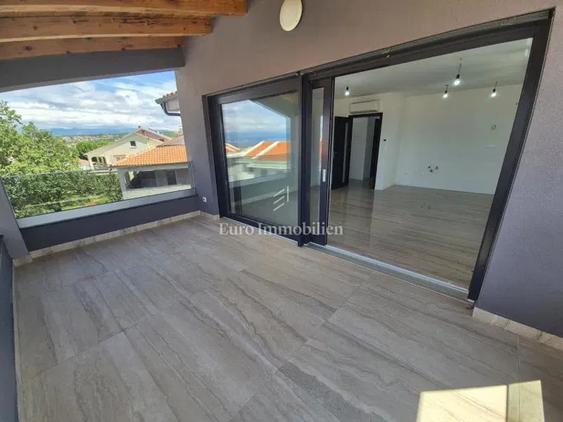 Apartment with a beautiful view of the sea in Malinska – 2