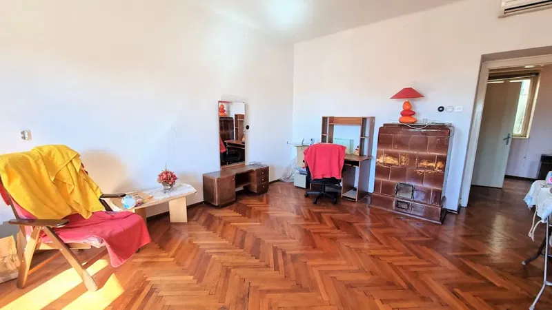 Split, Center - Manus, three bedroom apartment 102 sqm, 3rd floor, sunny – 2