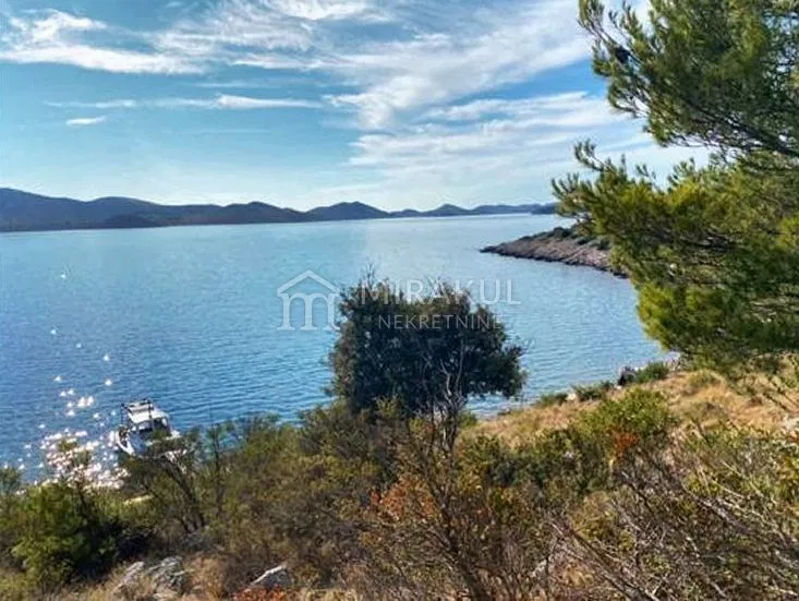 Zemljišče Kornati – 3