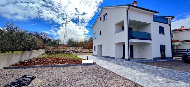 Dom Malinska – 3