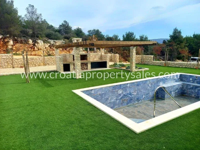 Sibenik, apartment for sale, 1.150.000 € – 3