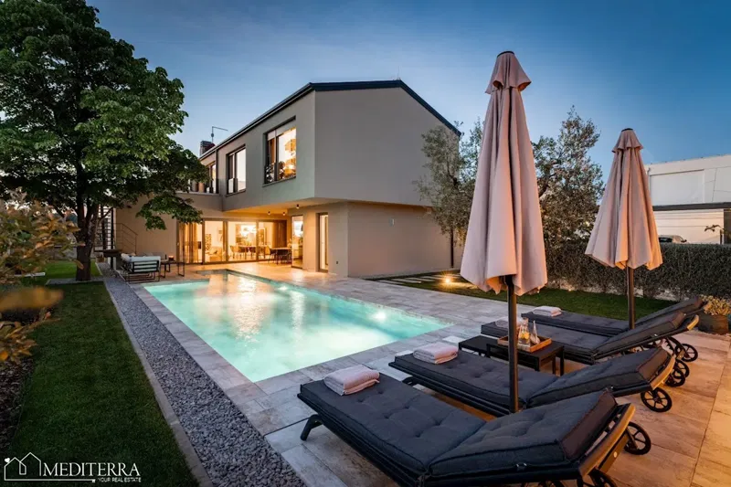 Dom Novigrad – 3