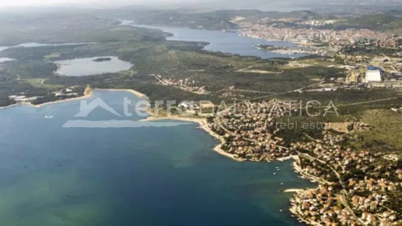 Surroundings of Sibenik, Podsolarsko, building plot, 1st row to the sea – 2