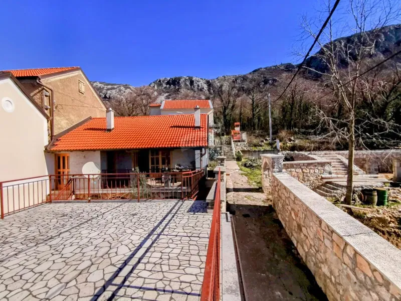 Casa Tribalj, Vinodolska Općina, 377m2 – 2