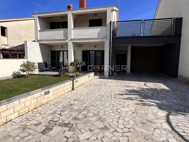 Valbandon, Fažana - 250m2 adaptirana kuće – 2