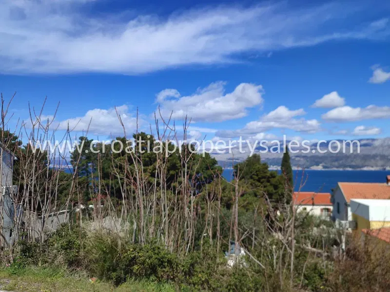 Brac, building land for sale, 145.000 € – 2