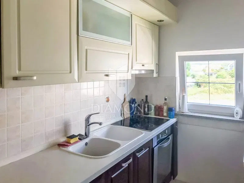 Poreč, fantastic spacious apartment 800 m from the sea! – 2