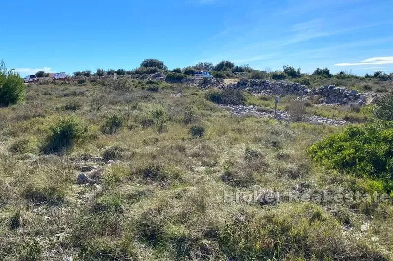 Terreno edificabile con vista mare – 2