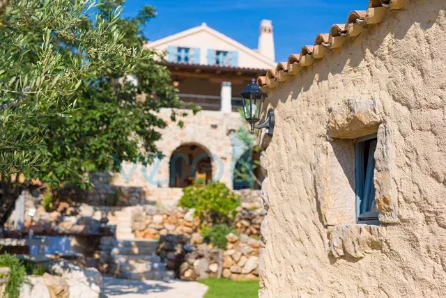 Malinska, semi-detached villa with pool and sea view, for sale – 3