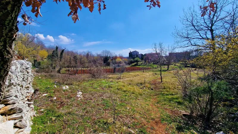 Terreno edificabile Završje, Grožnjan, 1.730m2 – 3