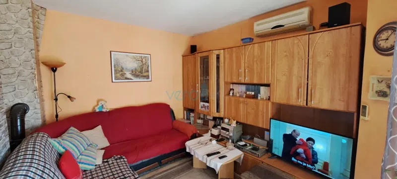 Krk Island, Malinska, surrounding area, two apartments 83 m2 with garden, parking, for sale – 3