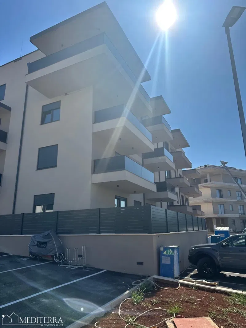 Apartment on the second floor of a new building, 500 m from the sea, Vabriga, Istria – 2