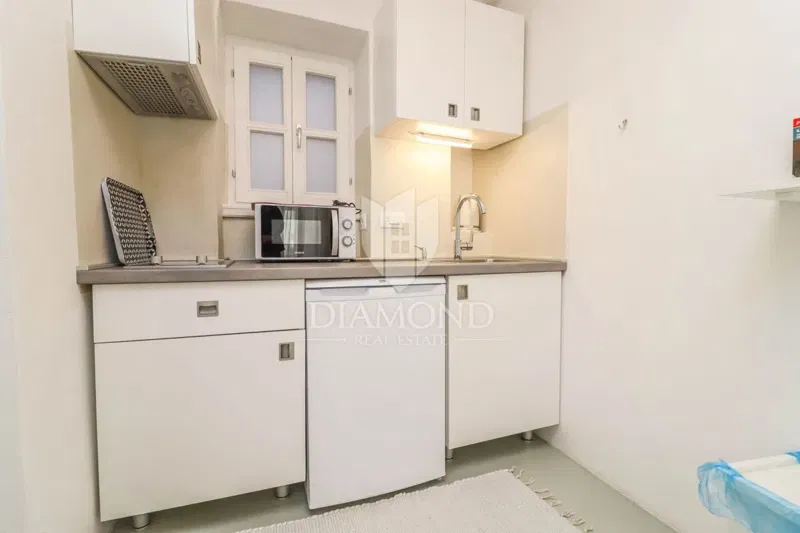 Rovigno, appartamento in ottima posizione in centro – 3