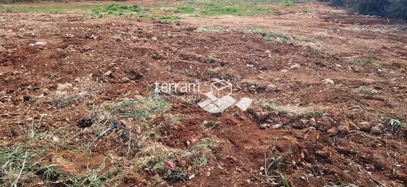 Istria, Pula, Loborika, a combined building and agricultural land of 2747m2 is for sale – 2