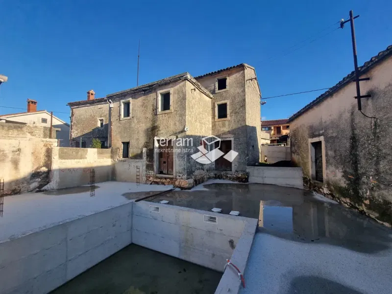 Istria, Žminj, stone house 120m2 + auxiliary building 80m2, garden 500m2 with swimming pool, renovation started!!, #sale – 2