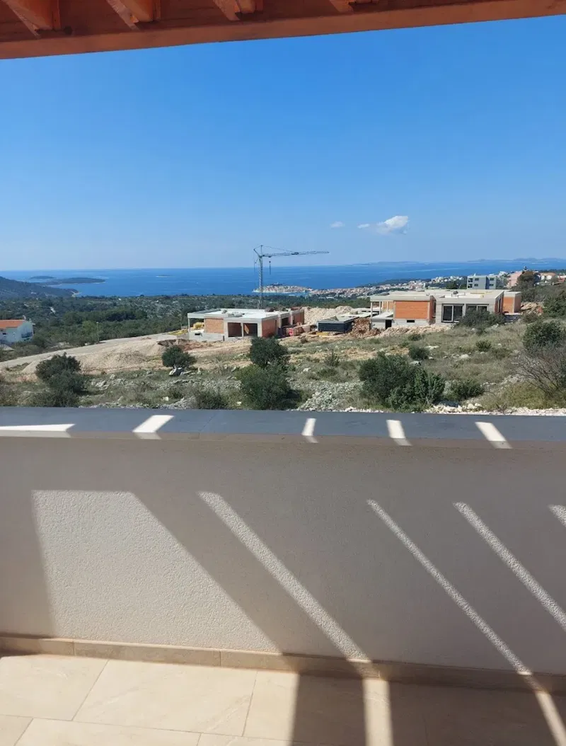 novogradnja, kuća sa bazenom