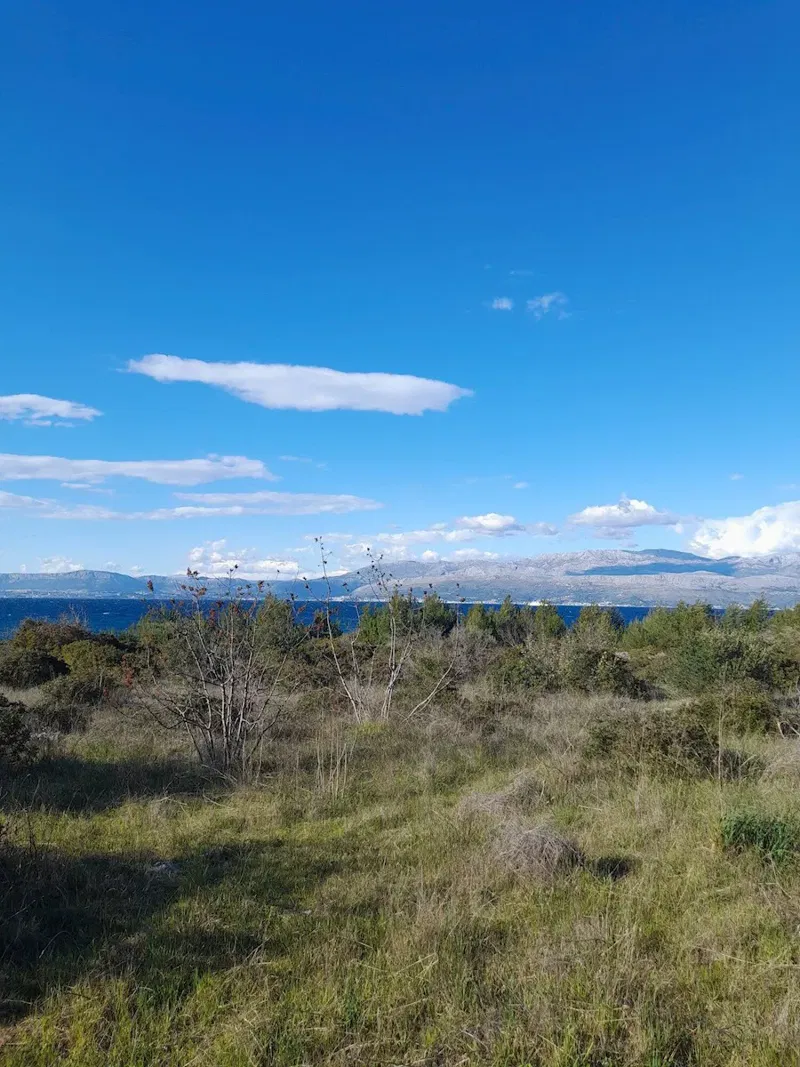 Building plot first row to the sea in Supetar on the island of Brač – 3