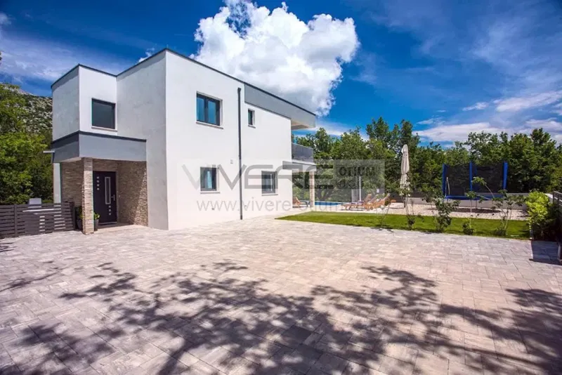 Contemporary elegance meets Mediterranean tradition – 3
