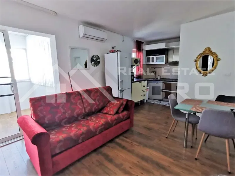 Ciovo properties - Spacious house with potential, in a great location, close to the sea and a beach, for sale – 2