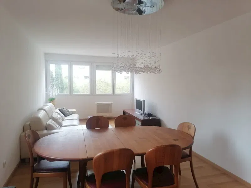 Spacious two-room apartment with loggia in Firule, Split – 2