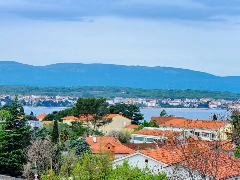 Malinska, eladó egy apartmanház két medencével és tengerre néző kilátással! – 3
