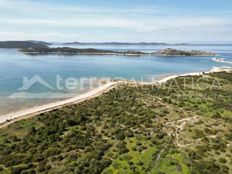 Vodice, land first row to the sea, tourist T1 zone – 2