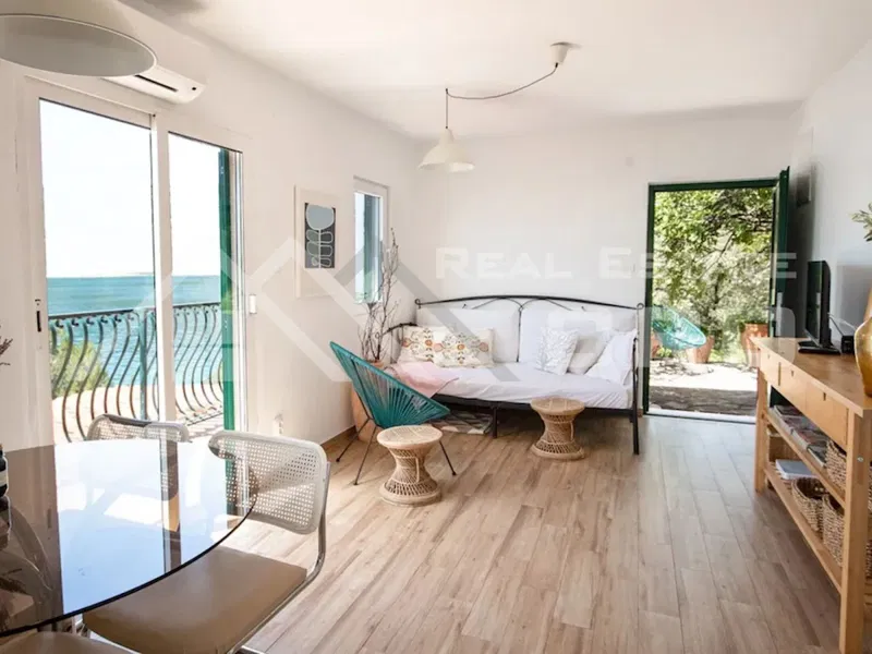 Immobili Trogir - Casa affascinante in posizione esclusiva, con accesso diretto al mare, in vendita – 2