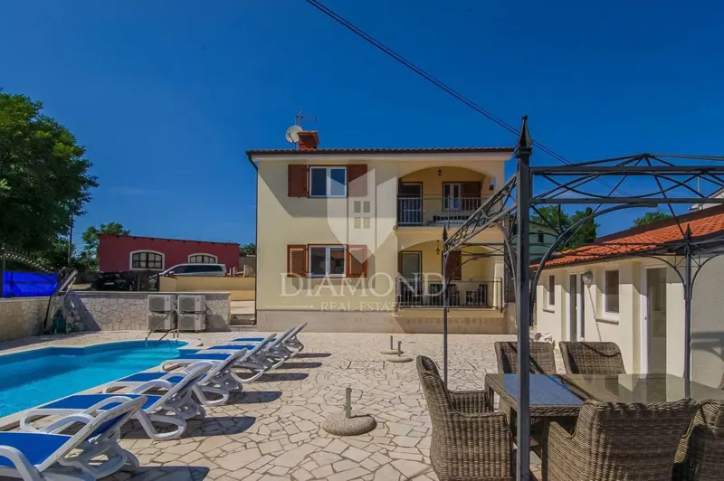Дом Poreč – 3