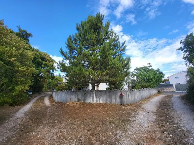 Detached house in a quiet location, island of Krk – 3