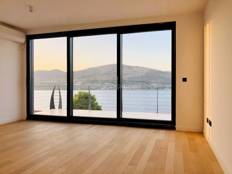 Dom Trogir – 3