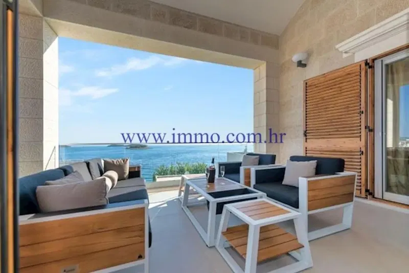 NEW LUXURY STONE VILLA WITH POOL AND SEA VIEW – 2