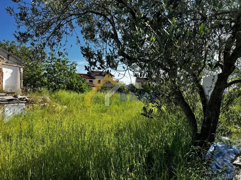 Terreno edificabile Banjole, Medulin, 755m2 – 2