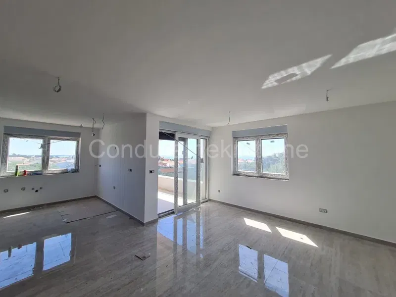 Penthouse in the center of Vir!! – 3