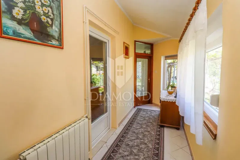 Casa vicino al mare a Pola – 3
