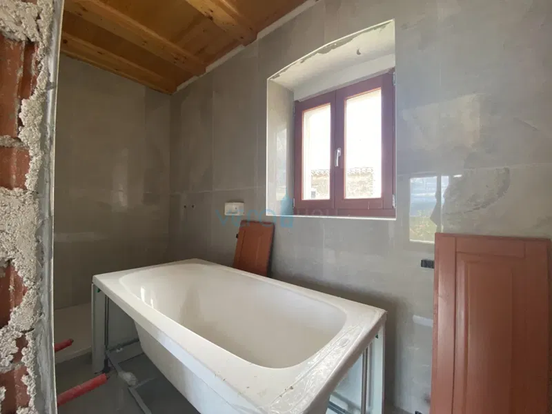 Krk, dintorni più ampi, casa in pietra ristrutturata con vista panoramica sul mare, in vendita – 3